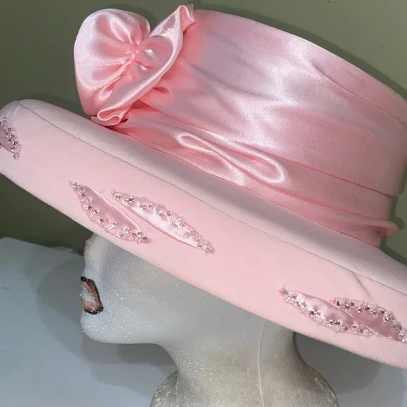 Beautiful Dress Hat / Church Hat by Gospel At First AME, tradition of church hats lives on - YouTube main image 4